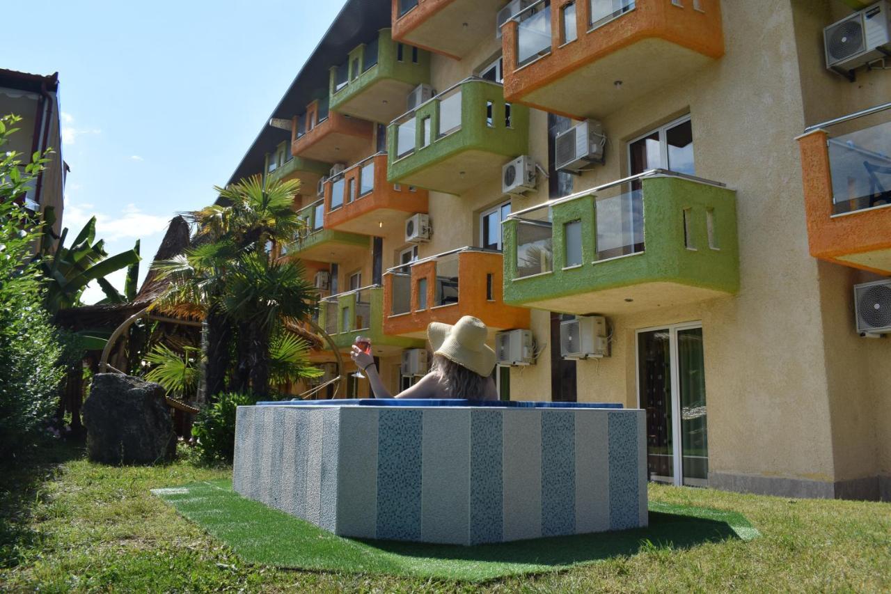 Lilalo Ηotel Paralía Exteriör bild